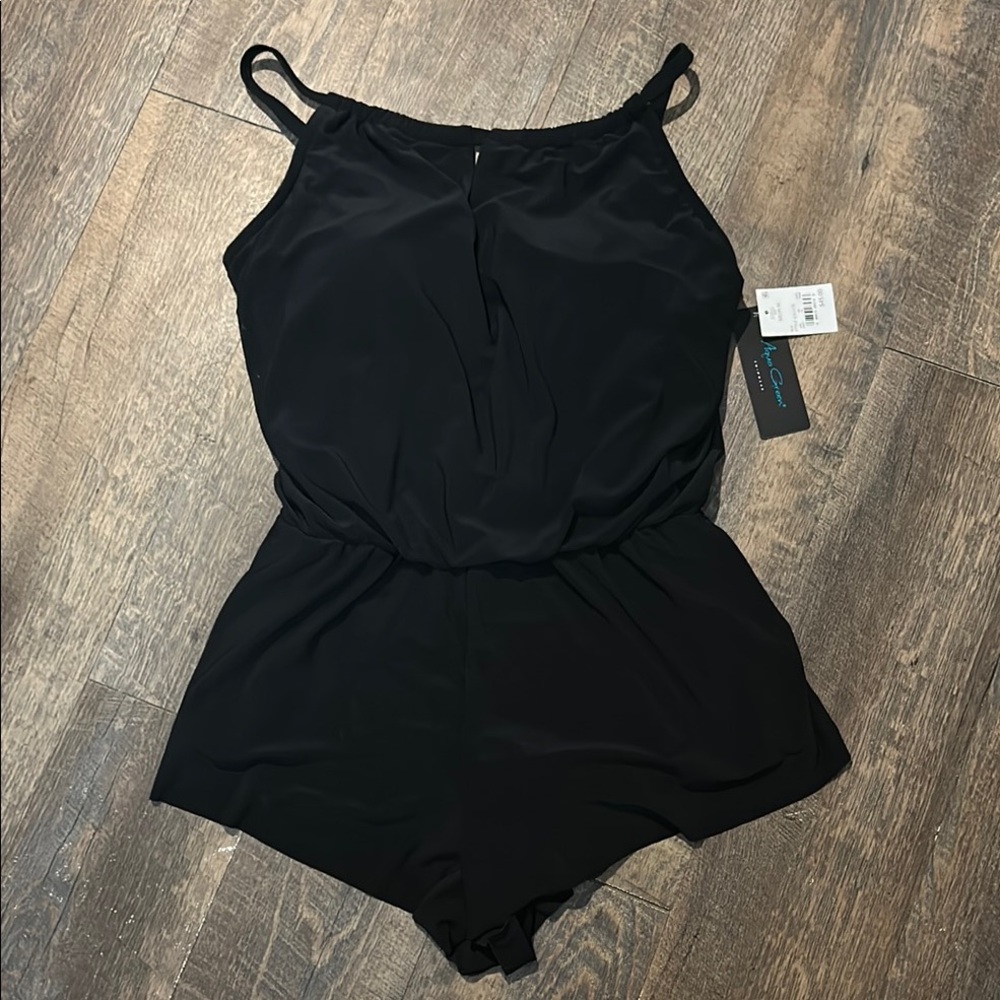 Aqua Green Women's Keyhole Blouson Romper Swimsuit Size Medium Black w/pockets